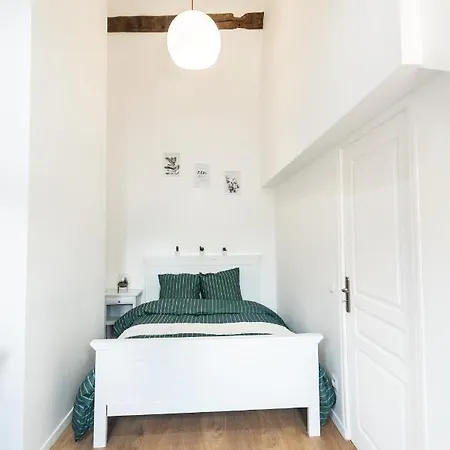 L Eternite De Rimbaud - Proche Place Ducale Apartment Charleville-Mezieres