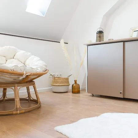 L Eternite De Rimbaud - Proche Place Ducale Apartment *