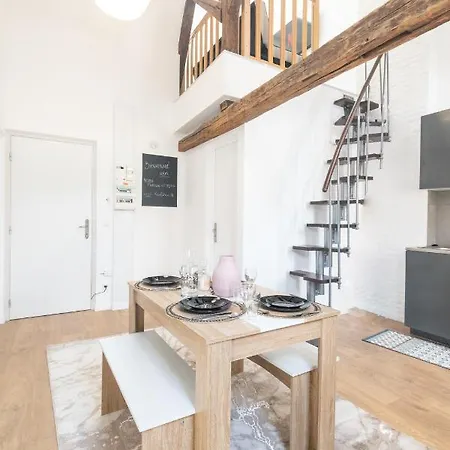 Apartment L Eternite De Rimbaud - Proche Place Ducale *